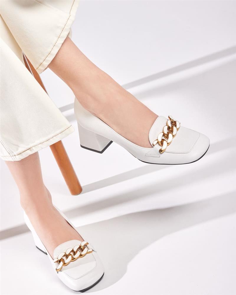 Pantofi casual